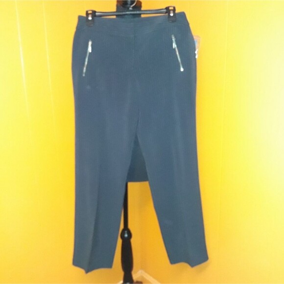 *NWT* Worthington pinstripe career black pants sz 8 - Picture 1 of 8